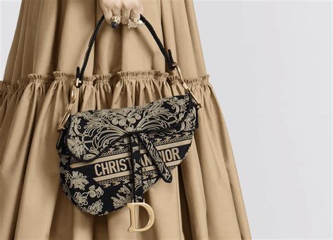 dior saddle bag review